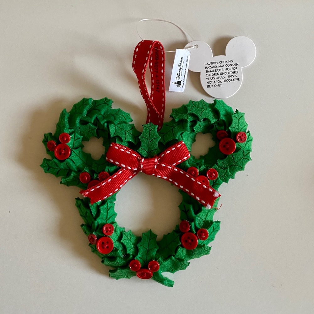 Disney Parks Minnie Mouse Ornament